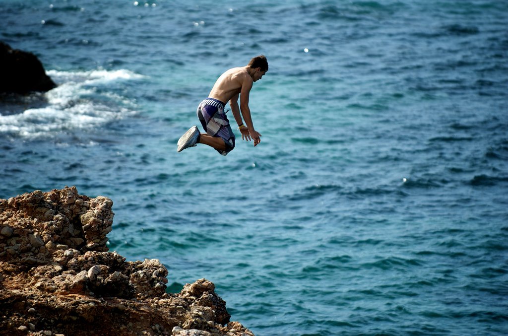 Cliff Diving Photo